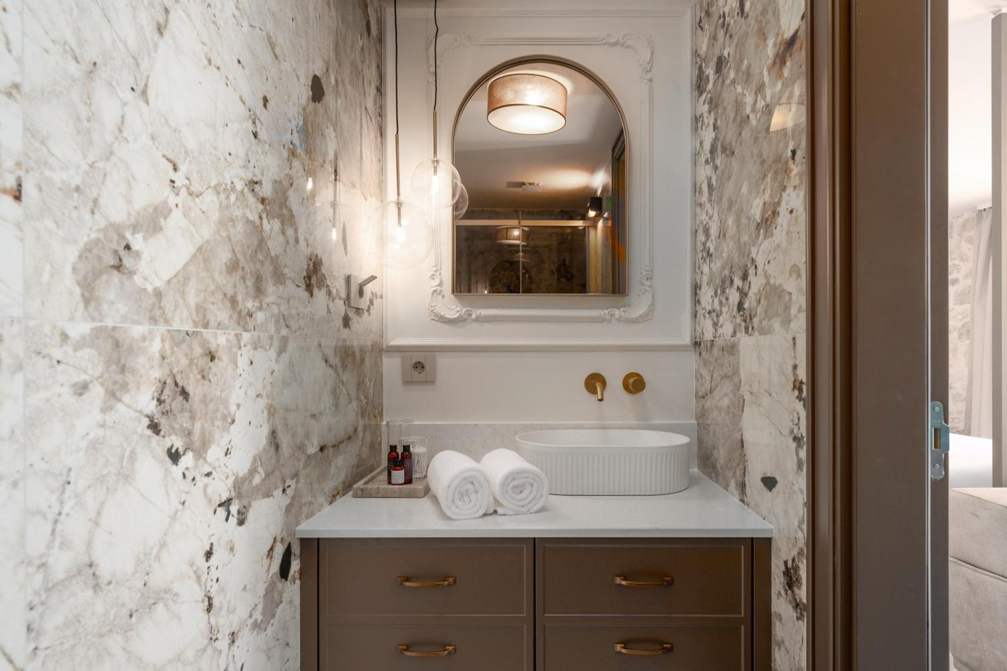 Silent Stone Apartment Vrsar Bagian luar foto